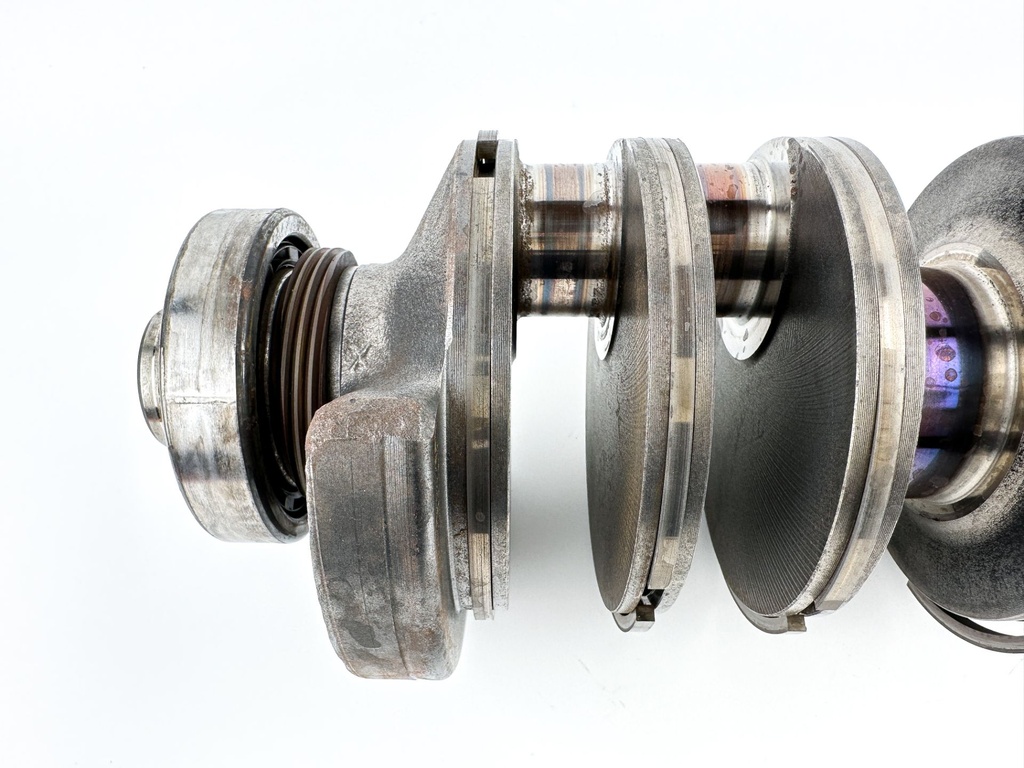 2001 Yamaha 115 HP 2 Stroke Outboard Crankshaft 6N7-11411-00-00 OEM