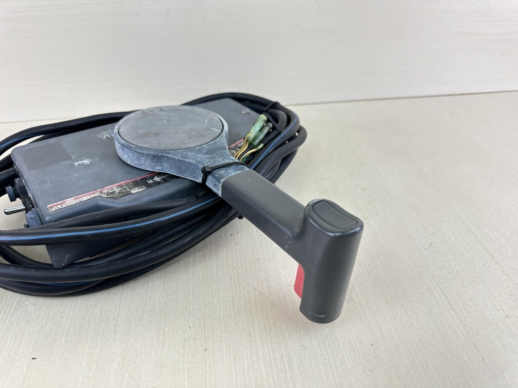Yamaha Outboard 703 Remote Control Box Side Mount With Harness - No Key