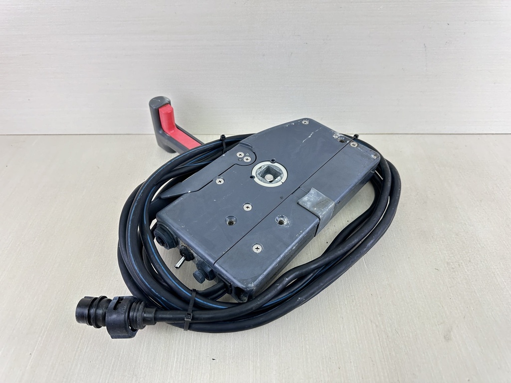 Yamaha Outboard 703 Remote Control Box Side Mount With Harness - No Key