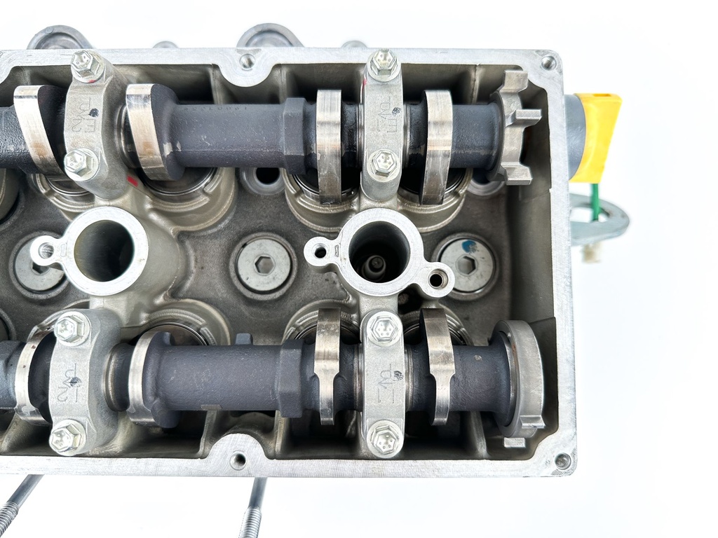 2024 Suzuki 250 HP 4 Stroke Outboard Port Cylinder Head 11103-93J20 OEM