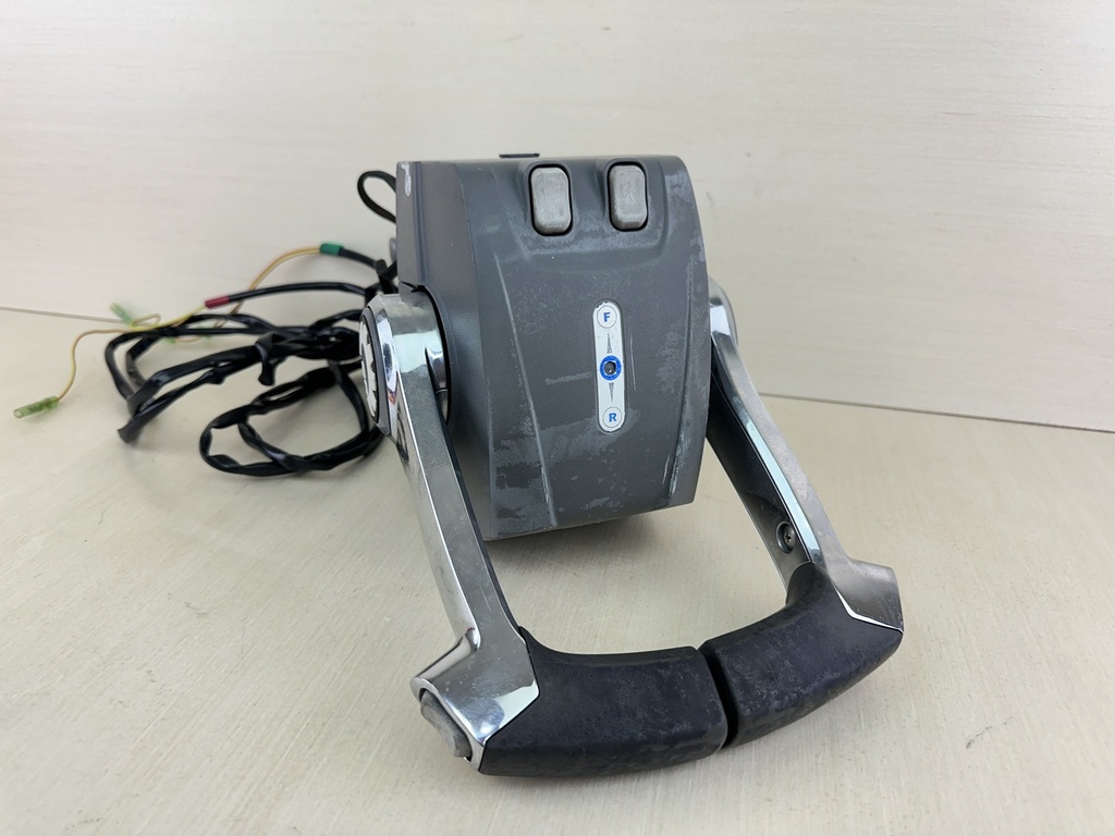 Johnson Evinrude OMC New Dual Lever Binnacle Remote Control Twin Engine 5006184