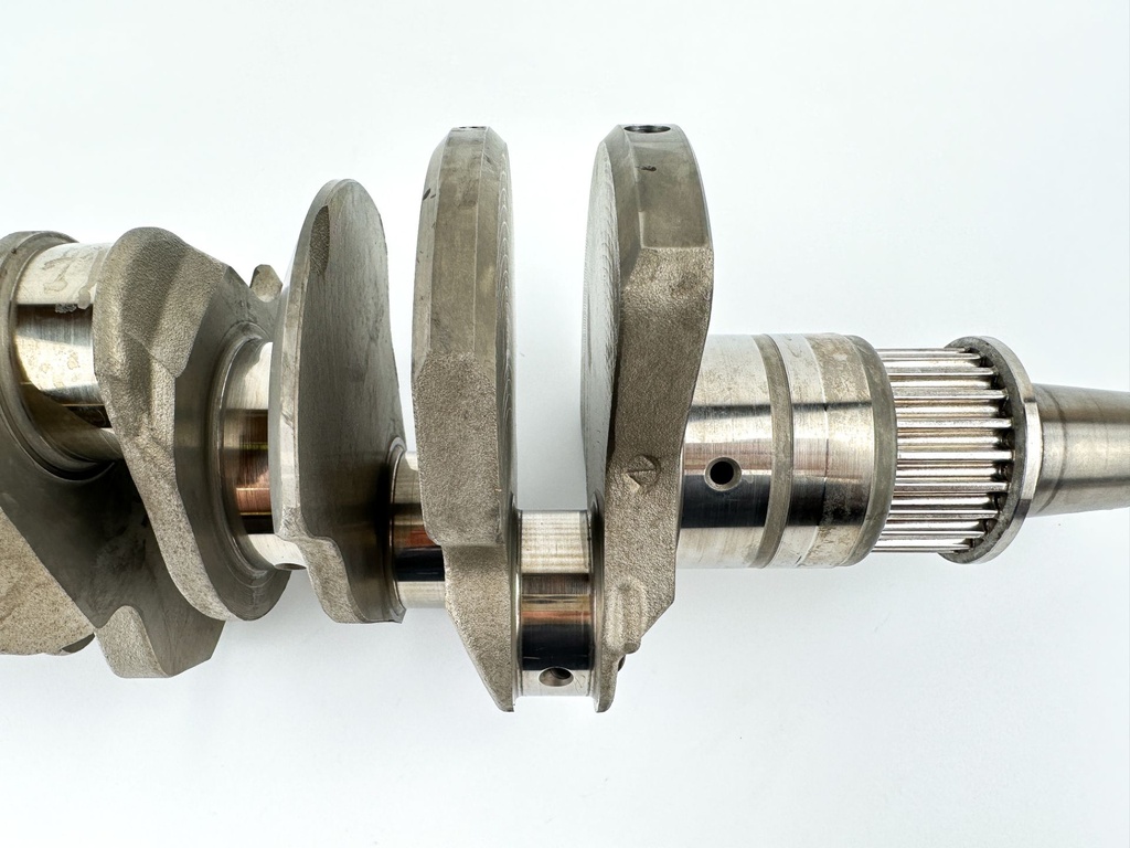 2007 Yamaha 250 HP 4 Stroke Outboard Crankshaft 6P2-11410-00-00 OEM
