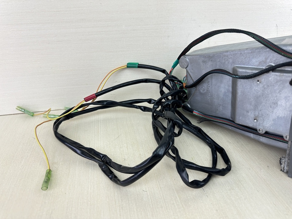 Johnson Evinrude OMC New Dual Lever Binnacle Remote Control Twin Engine 5006184