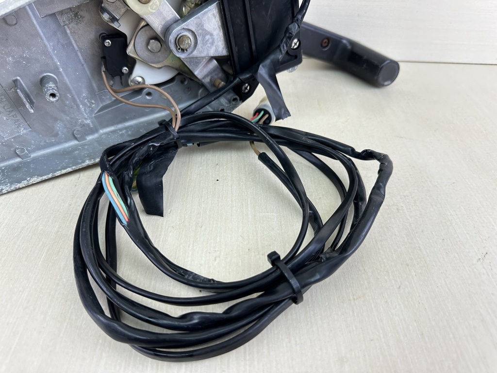 Yamaha Top Mount Binnacle Control Box 704 - Parts