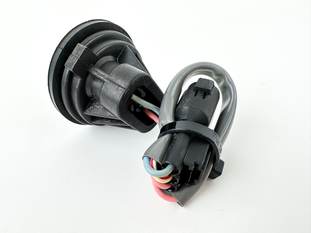 98-11 Suzuki DF 40-300 HP 4 Stroke Outboard Power Trim Tilt Switch Assembly 37850-99E05