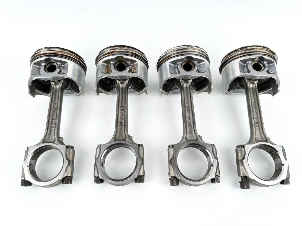 2008 Suzuki 115 HP 4 Stroke Outboard Piston & Connecting Rod Set 12160-92J00 OEM