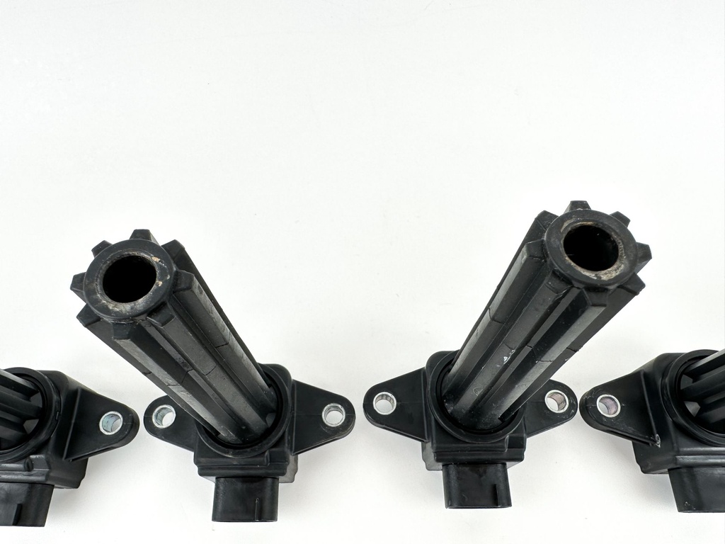 2007 Yamaha 250 HP 4 Stroke Outboard Ignition Coil Set 6P2-82310-01-00 - Tested