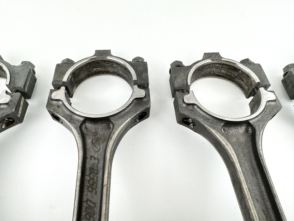 2007 Yamaha 250 HP 4 Stroke Outboard Piston & Connecting Rod Set 6P2-11631-00-B0 OEM
