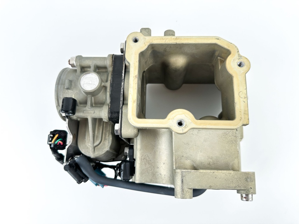 2007 Yamaha 250 HP 4 Stroke Outboard Intake Manifold & Throttle Body 6P2-13750-00-00 OEM
