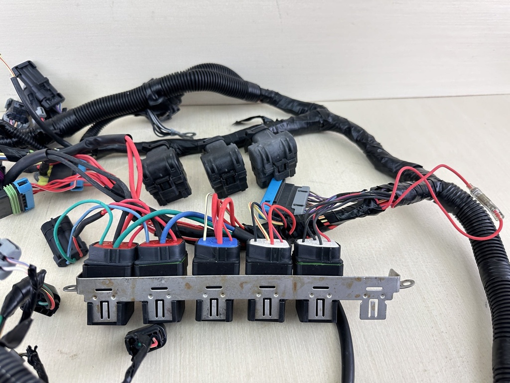 Mercury Verado 275HP 4 Stroke Outboard Engine Wire Harness Assembly 880616T05