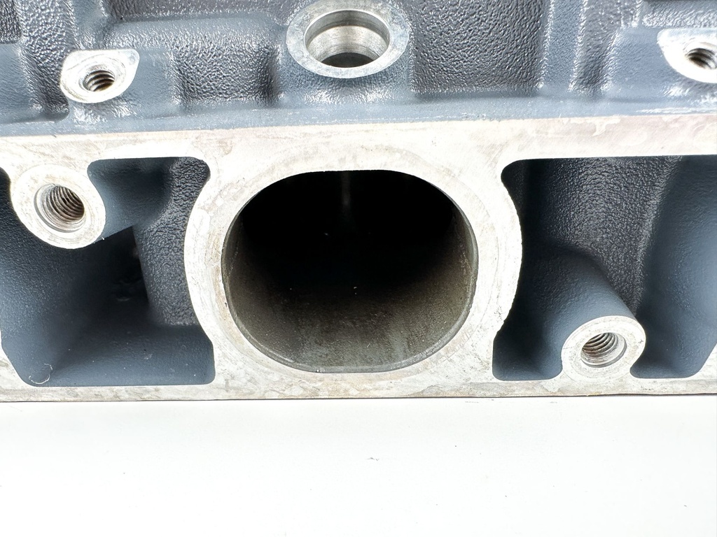 2007 Yamaha 250 HP 4 Stroke Outboard Starboard Cylinder Head 6P2-W009A-02-1S OEM