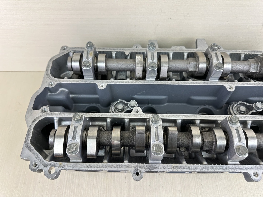 2006 Yamaha 150HP 4 Stroke Outboard Cylinder Head Assembly 63P-W009A-02-9S