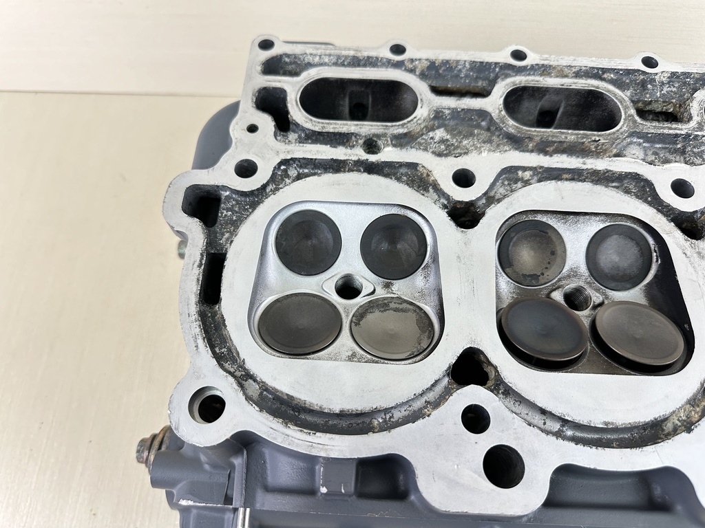 2006 Yamaha 150HP 4 Stroke Outboard Cylinder Head Assembly 63P-W009A-02-9S