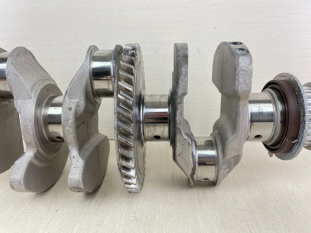 2009 Yamaha 150HP 4 Stroke Outboard Crankshaft Crank 63P-11410-04-00