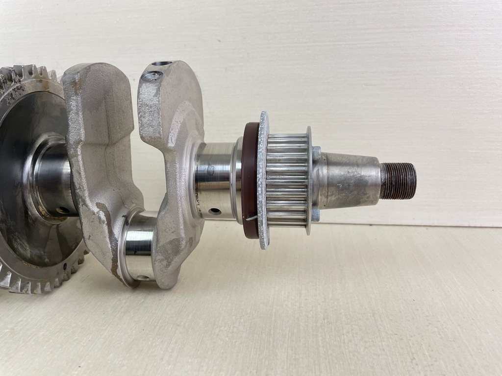 2009 Yamaha 150HP 4 Stroke Outboard Crankshaft Crank 63P-11410-04-00