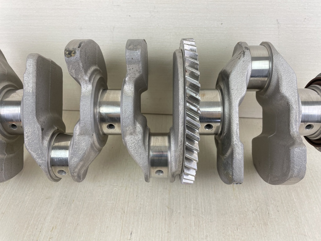 2009 Yamaha 150HP 4 Stroke Outboard Crankshaft Crank 63P-11410-04-00