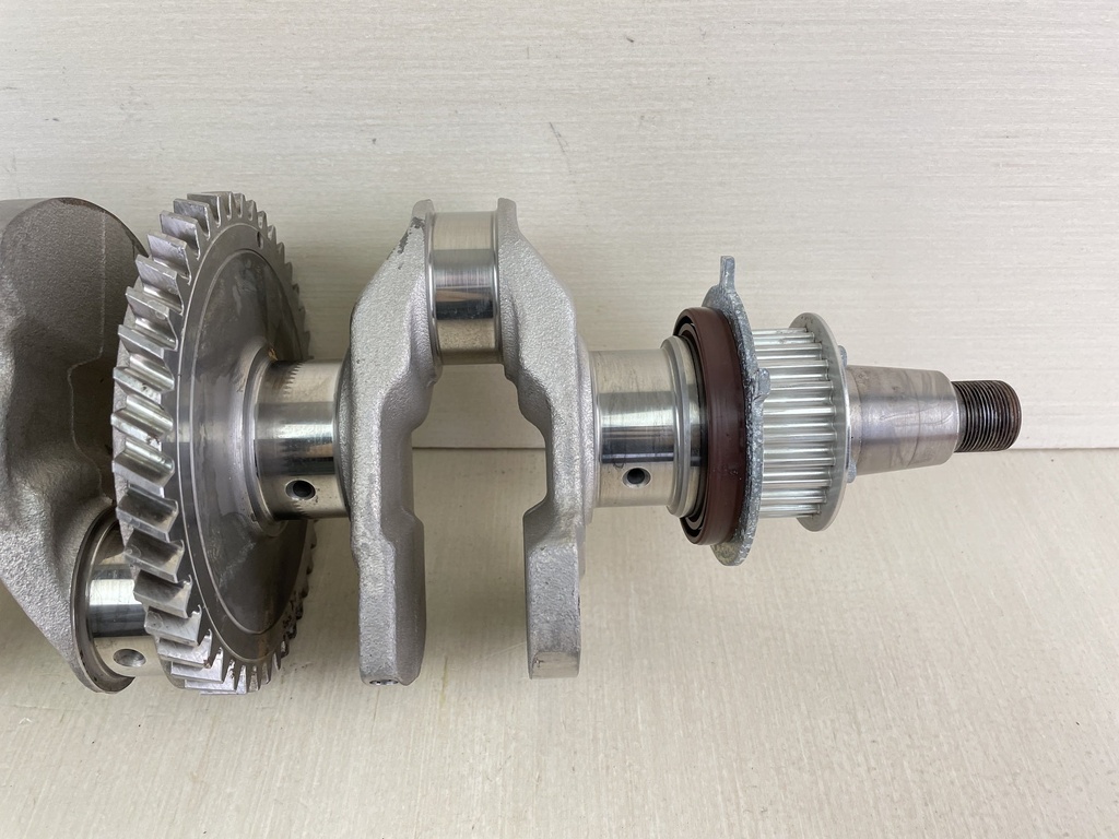 2009 Yamaha 150HP 4 Stroke Outboard Crankshaft Crank 63P-11410-04-00