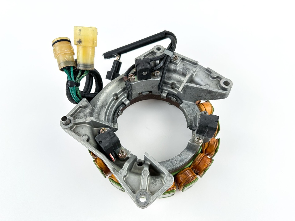 2003 Yamaha 225 HP 4 Stroke Outboard Coil Pulser Base Stator Assembly 69J-81460-01-00 OEM