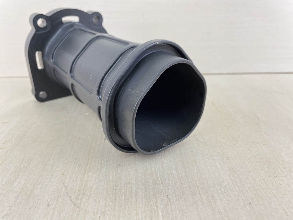 2009 Yamaha 150HP 4 Stroke Outboard Exhaust Manifold 63P-41131-00-5B