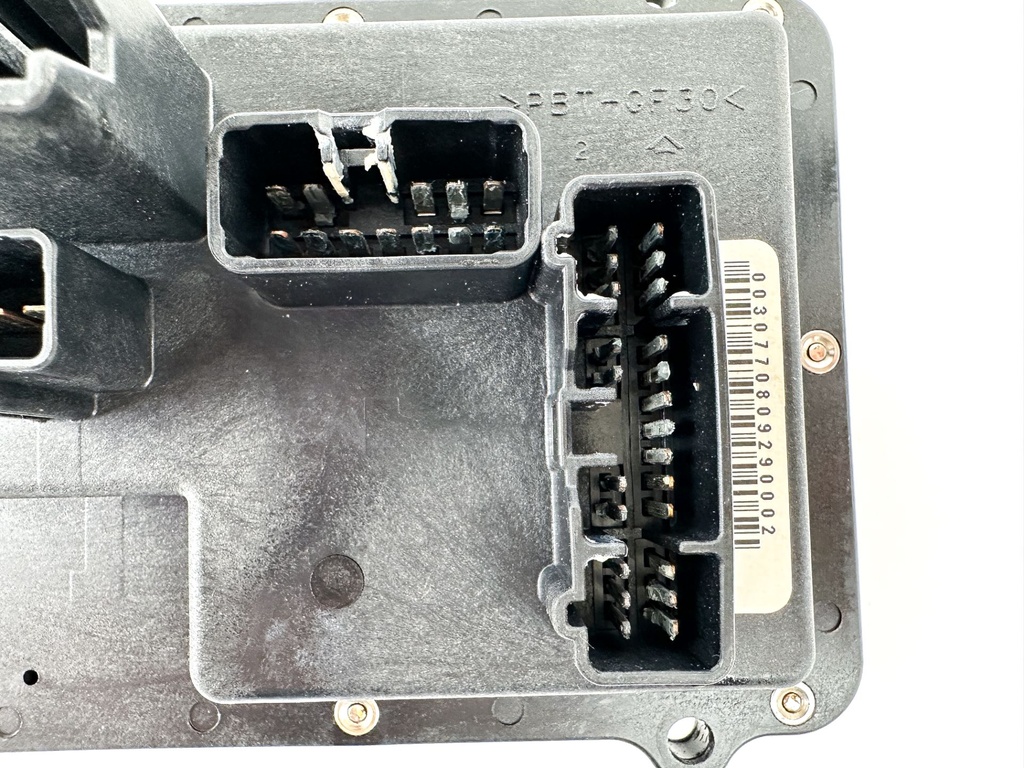 2009 Yamaha 250 HP 4 Stroke Outboard Fuse Box 6BR-82170-00-00 OEM