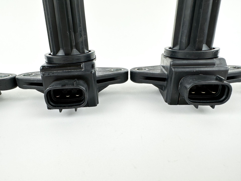 2009 Yamaha 250 HP 4 Stroke Outboard Ignition Coil Set 6P2-82310-01-00 OEM