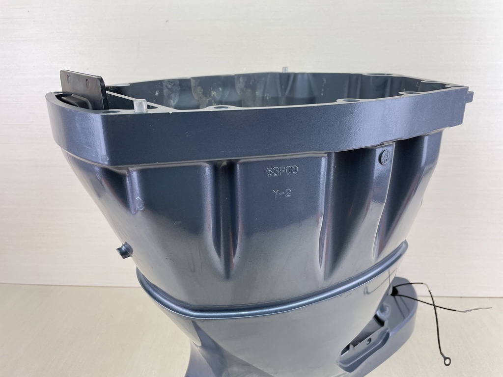 2009 Yamaha 150HP 4 Stroke Outboard Upper Casing 63P-45111-00-8D 16 Hours