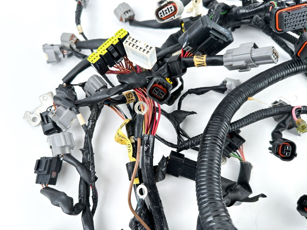 2009 Yamaha 250 HP 4 Stroke Outboard Engine Wire Harness 6BR-82590-00-00 OEM