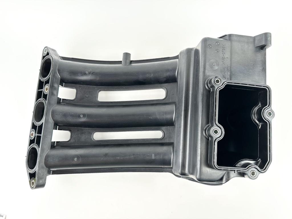 2009 Yamaha 250 HP 4 Stroke Outboard Intake Manifold 6P2-13642-00-00 OEM