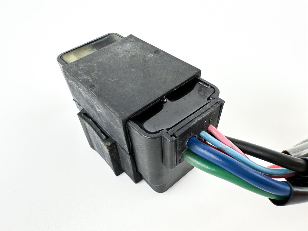 2008 Suzuki 50 HP 4 Stroke Outboard Trim Tilt Relay 38410-93J13 OEM