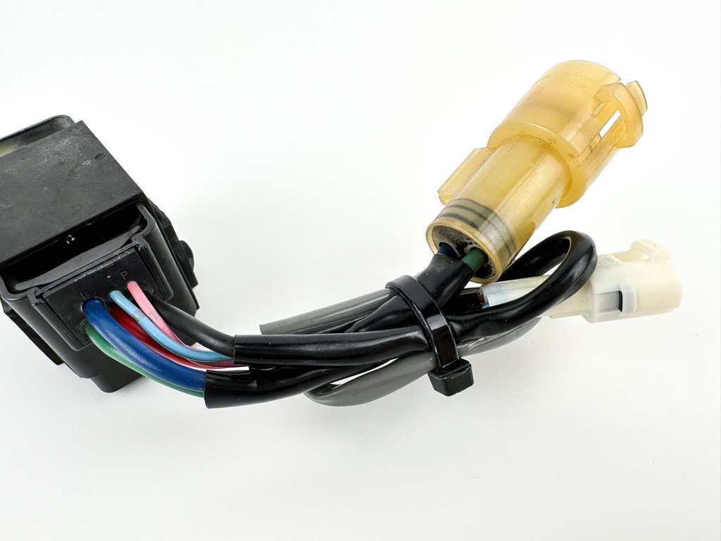2008 Suzuki 50 HP 4 Stroke Outboard Trim Tilt Relay 38410-93J13 OEM