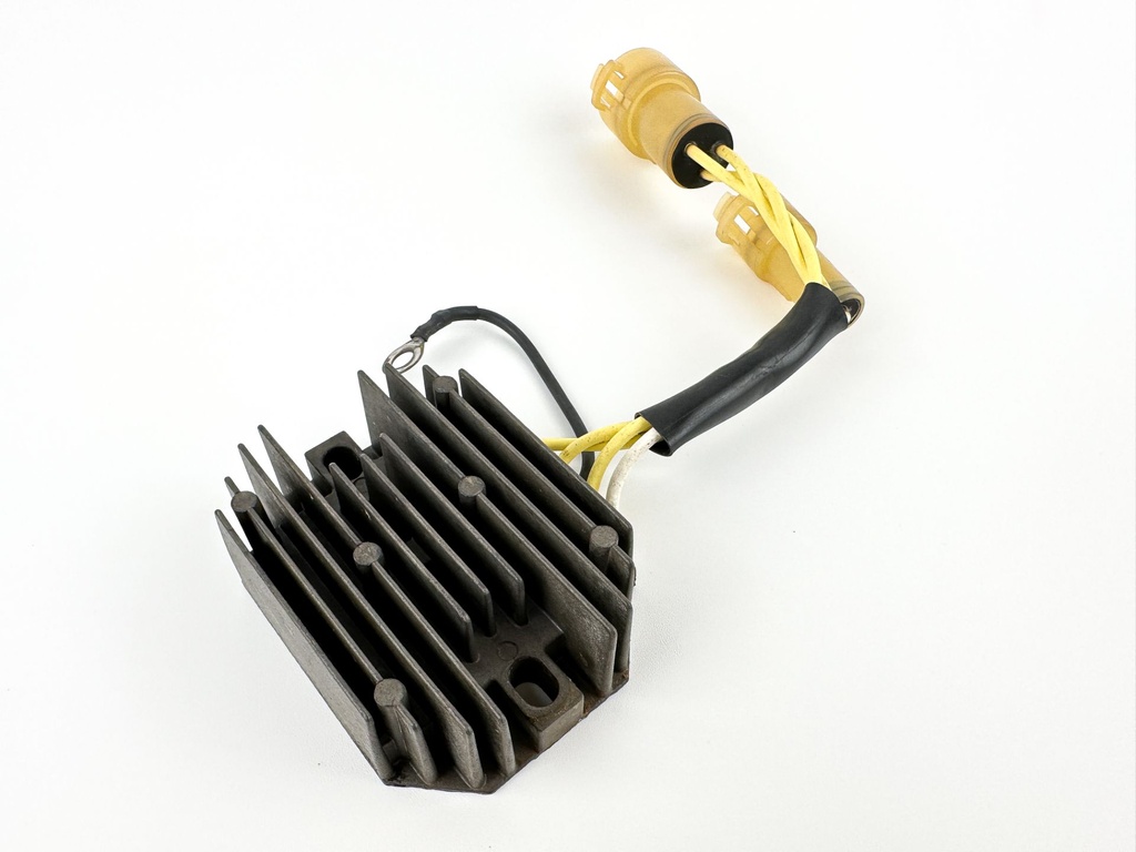 2008 Suzuki 50 HP 4 Stroke Outboard Rectifier & Regulator 32800-38F10 OEM