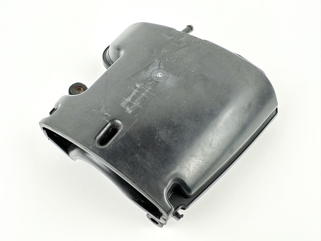 2008 Suzuki 50 HP 4 Stroke Outboard Intake Air Silencer Assembly 13810-87J20 OEM