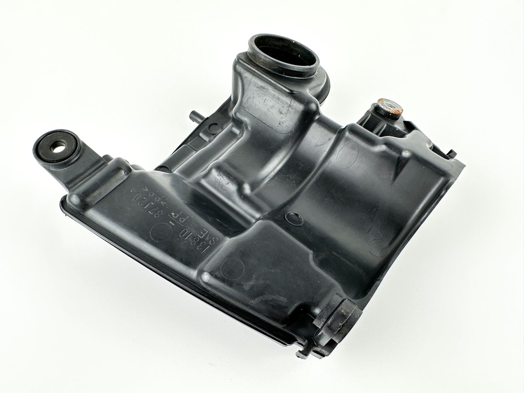 2008 Suzuki 50 HP 4 Stroke Outboard Intake Air Silencer Assembly 13810-87J20 OEM