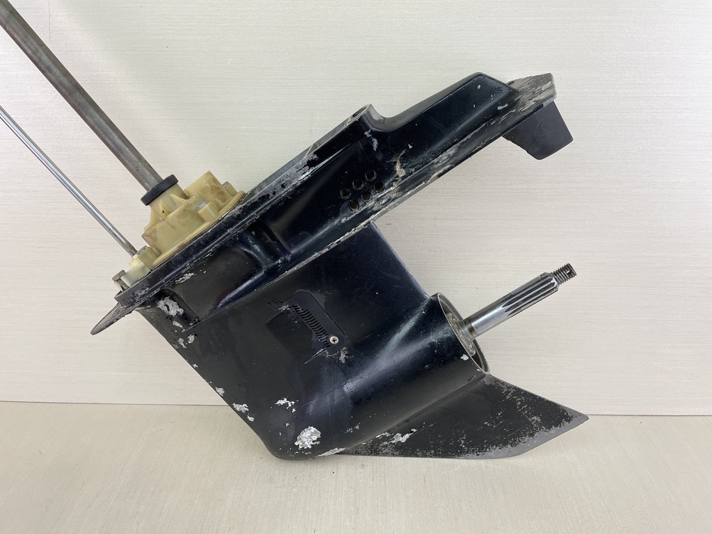 2001 Johnson Evinrude 40 50 HP 2 Stroke 20" Lower Unit Gear Case 0435280