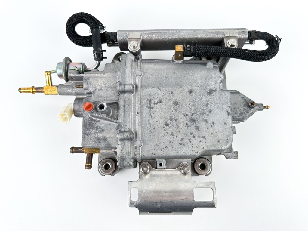 2009 Yamaha 250 HP 4 Stroke Outboard VST Float Chamber Assembly 6P2-14180-04-00 OEM