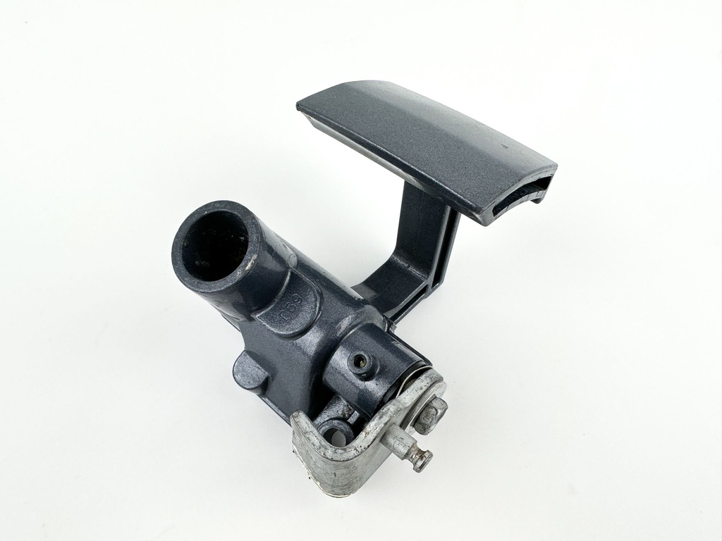2009 Yamaha 250 HP 4 Stroke Outboard Latch Handle Set 69J-42816-00-8D OEM