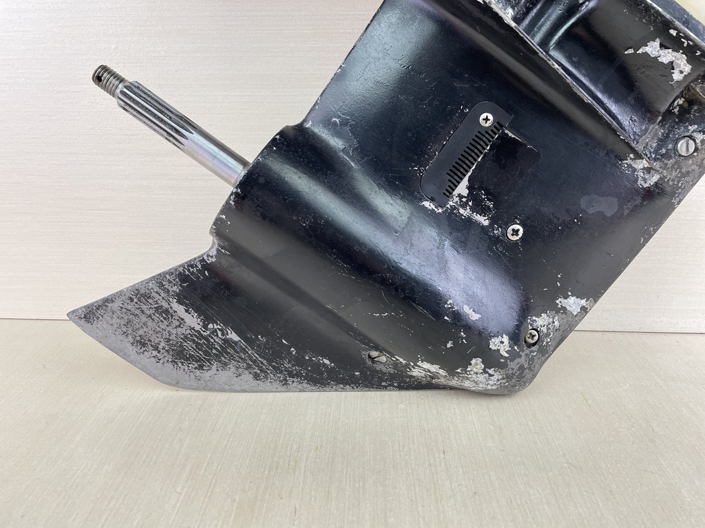 2001 Johnson Evinrude 40 50 HP 2 Stroke 20" Lower Unit Gear Case 0435280