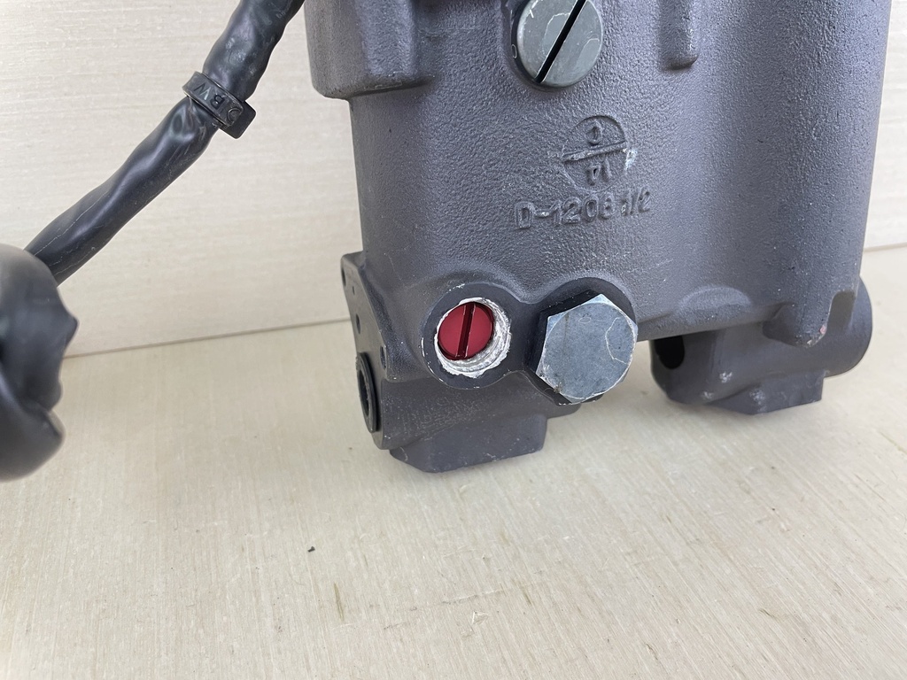 2016 Evinrude 60HP Etec 2 Stroke Outboard Power Trim Tilt Unit Assembly 5009035