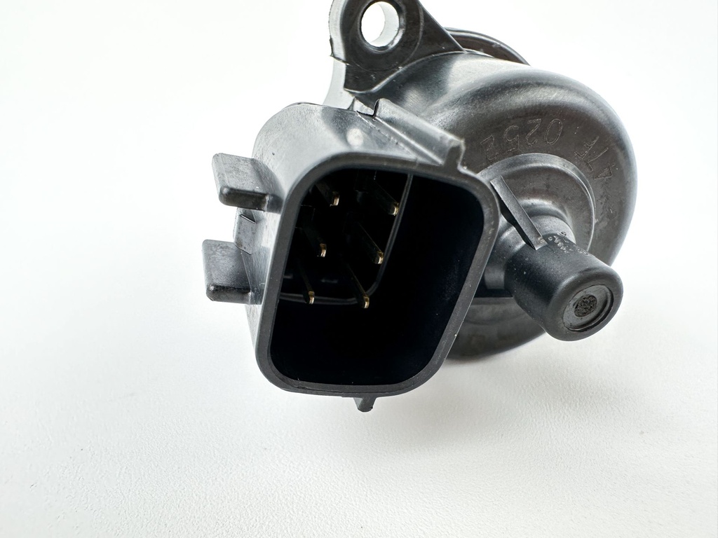 2000-2011 Yamaha 115HP 4 Stroke Outboard IAC Control Valve 68V-1312A-00-00