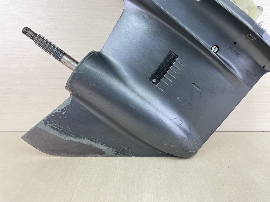 2006 Yamaha 15HP 4 Stroke Outboard 25" Lower Unit Gear Case 68V-45300-32-8D