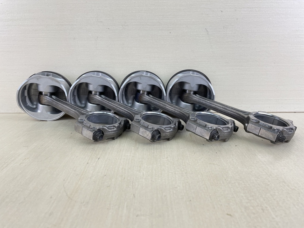 2006 Yamaha 115HP 4 Stroke Outboard Piston Connecting Rod Set 68V-W1164-01-00