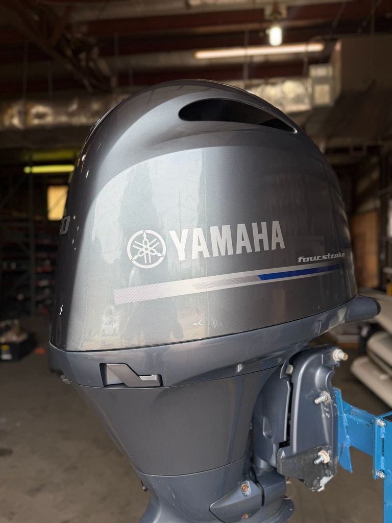 2015 Yamaha 150HP 4 Stroke Outboard Engine W/ 25” Shaft - Just Serviced