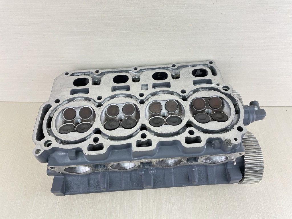 2006 Yamaha 115HP 4 Stroke Outboard Cylinder Head 68V-W009A-05-1S