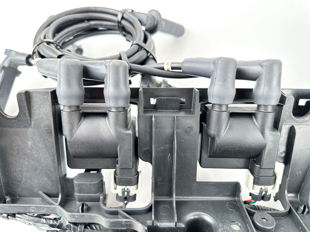 2018 Mercury 115 HP 4 Stroke Outboard Wire Harness W/ Regulator and Ignition Coils 8M0088060