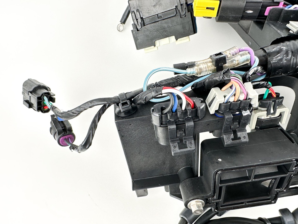 2018 Mercury 115 HP 4 Stroke Outboard Wire Harness W/ Regulator and Ignition Coils 8M0088060