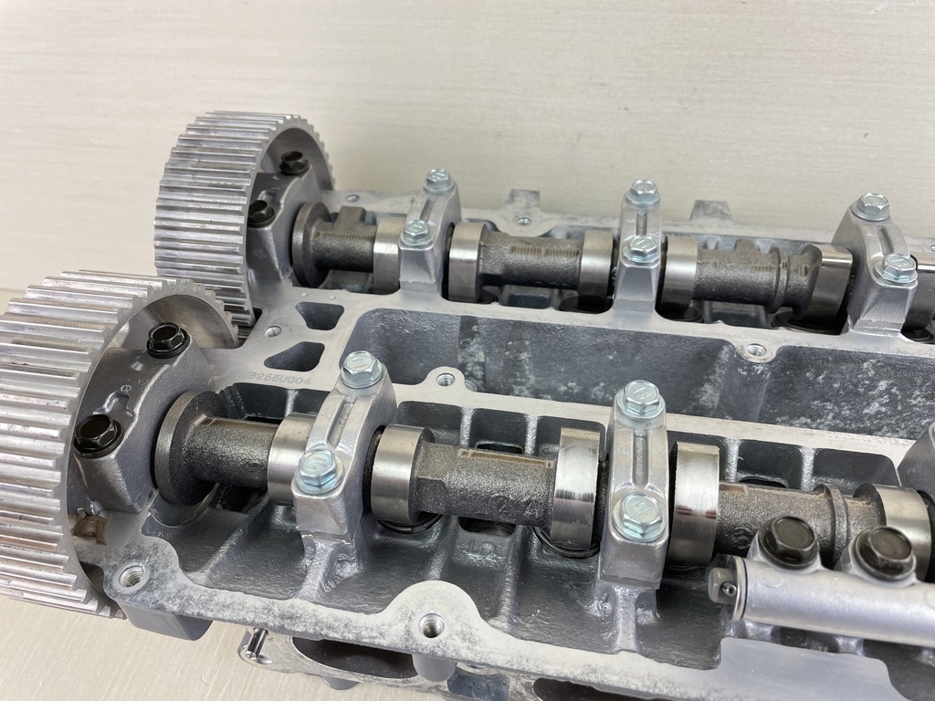 2006 Yamaha 115HP 4 Stroke Outboard Cylinder Head 68V-W009A-05-1S