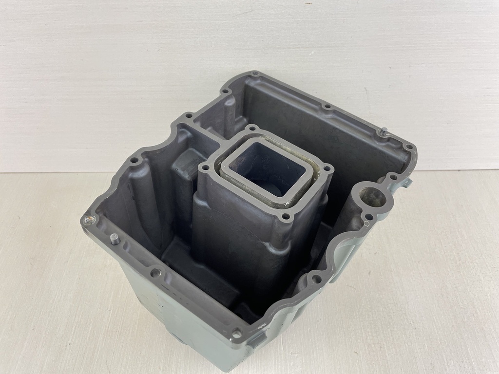 2006 Yamaha 115HP 4 Stroke Outboard Oil Pan Assembly 68V-15311-00-5B