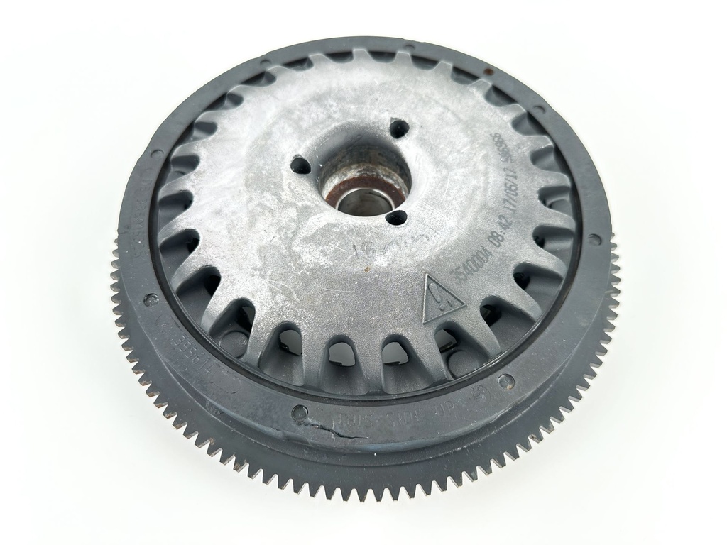 2014 Evinrude 300 HP 2 Stroke Outboard Flywheel 0586966 OEM