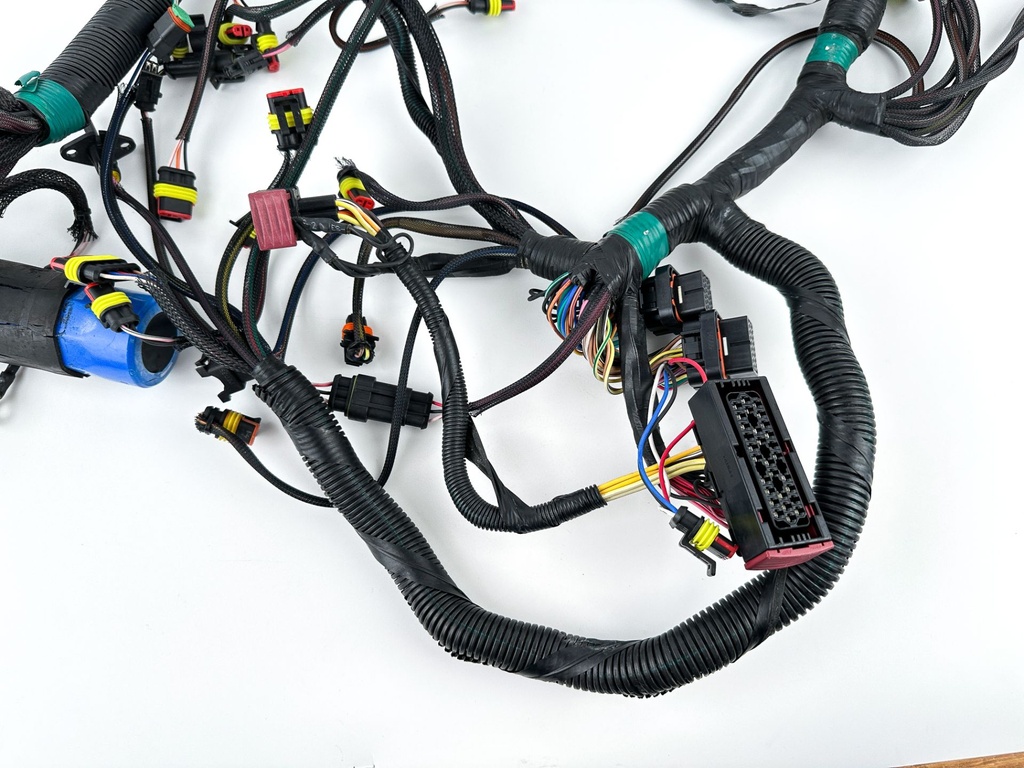 2014 Evinrude 300 HP 2 Stroke Outboard Engine Wire Harness 0587117 Parts