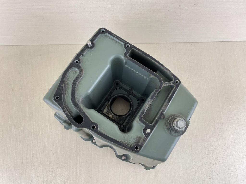 2006 Yamaha 115HP 4 Stroke Outboard Oil Pan Assembly 68V-15311-00-5B